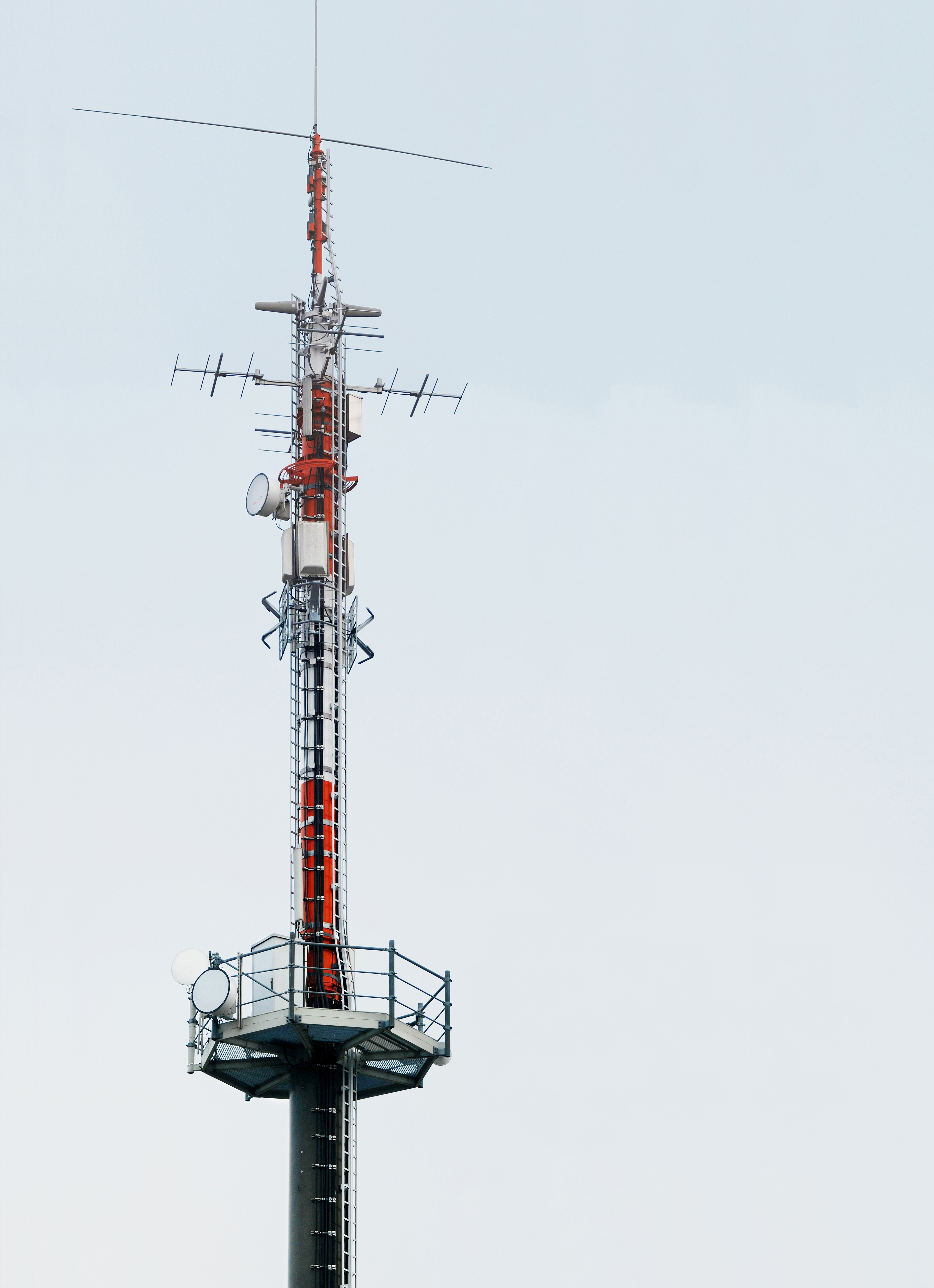 Eine der beiden Basisstationen des LTE-Testbed am Fraunhofer IIS in Erlangen.