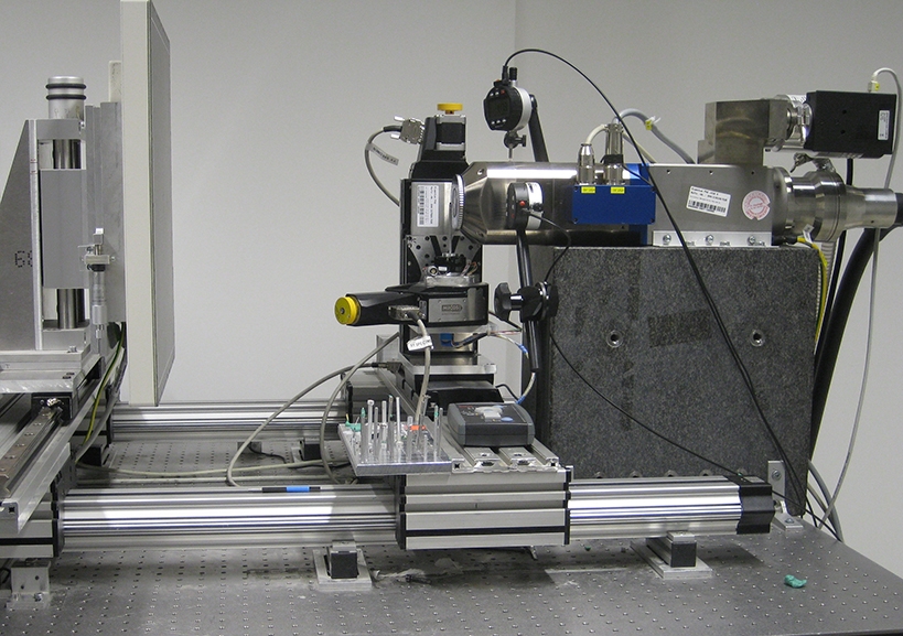 Sub-Mikrometer-Computertomographie-Anlage