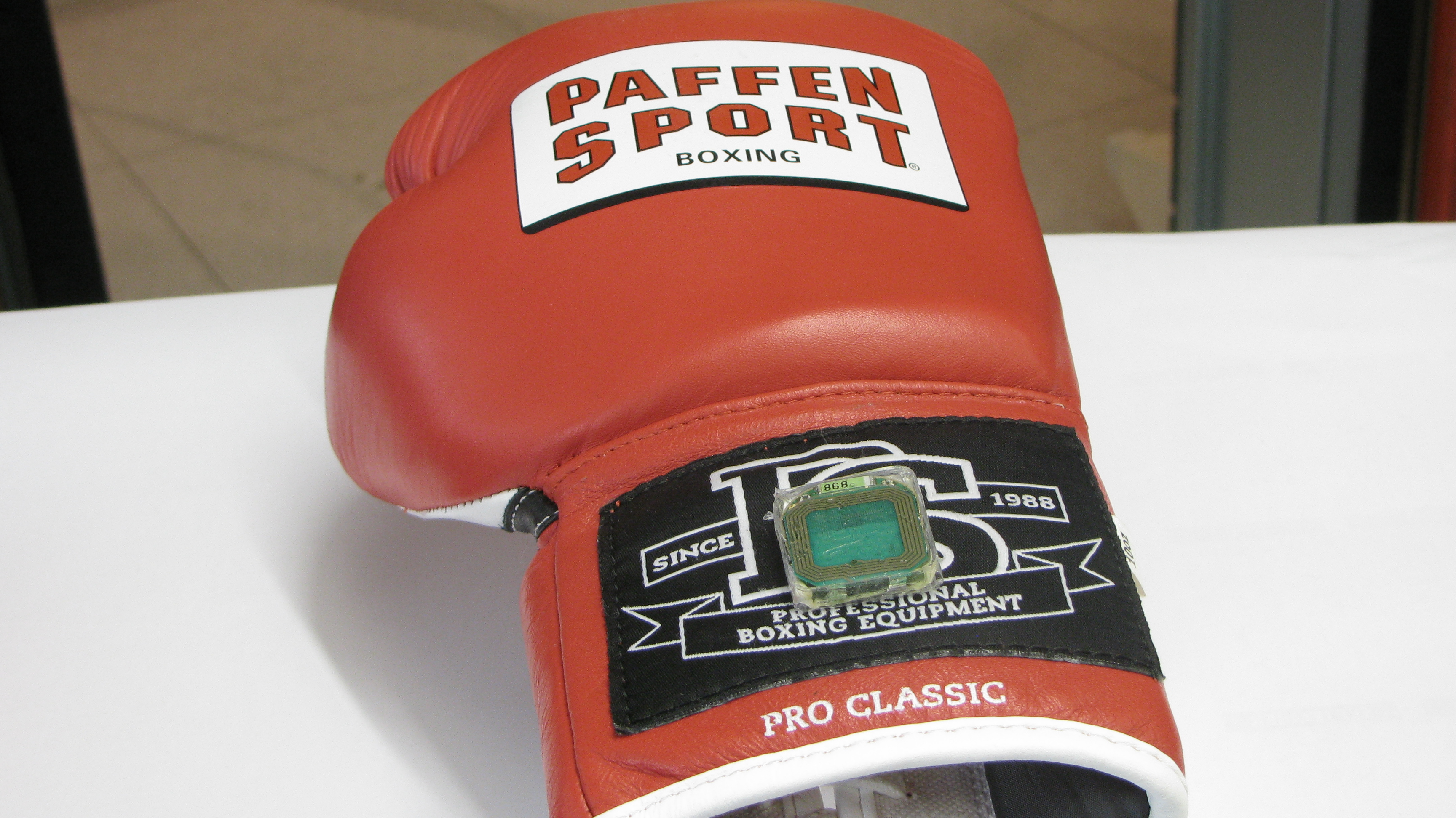 Embedded Wireless Sensor Technology for Boxing